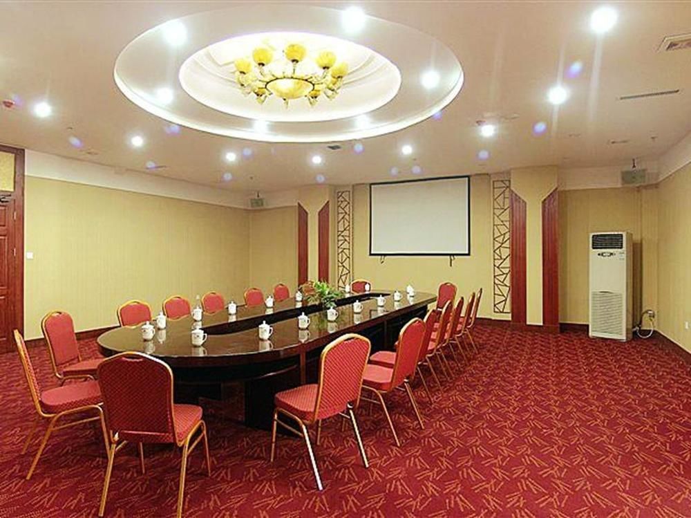 Jingangwan Hotel Yantai Buitenkant foto